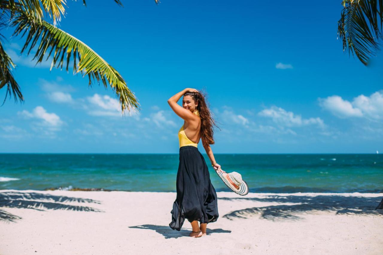 The Ellysian Boutique Hotel Placencia Esterno foto