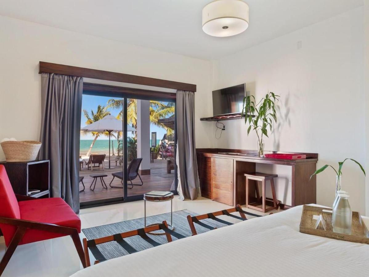 The Ellysian Boutique Hotel Placencia Esterno foto